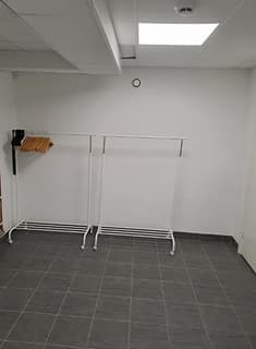 Hall i stora fritidslokalen på Albinsrogatan 37.